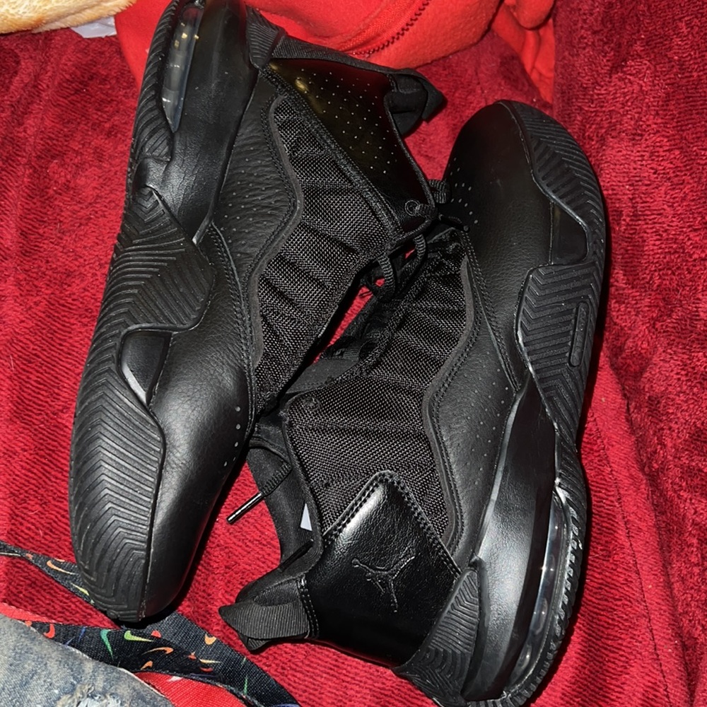 Retro Jordan - Picture 2 of 5